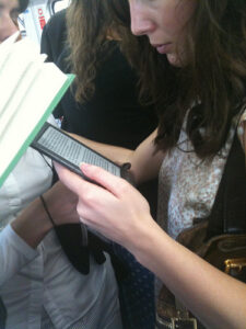 girl reading phone